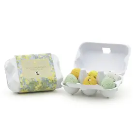 Spr&auml;ckliga nougat&auml;gg i &auml;ggkartong 66g