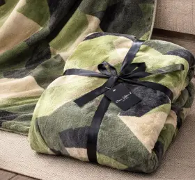 Supermjuk pl&auml;d M90 kamouflage