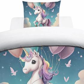 B&auml;ddset -Unicorn bland molnen