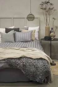 B&auml;ddset 2-delar hotellsatin (Ljusgr&aring;)