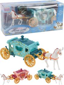 H&auml;st med bl&aring; vagn