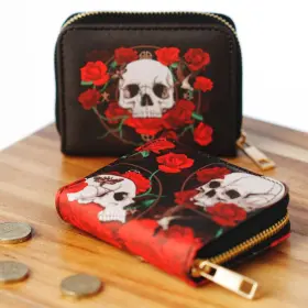 Pl&aring;nbok skulls & roses