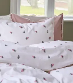 B&auml;ddset 2-delar - Jordgubbsdr&ouml;m